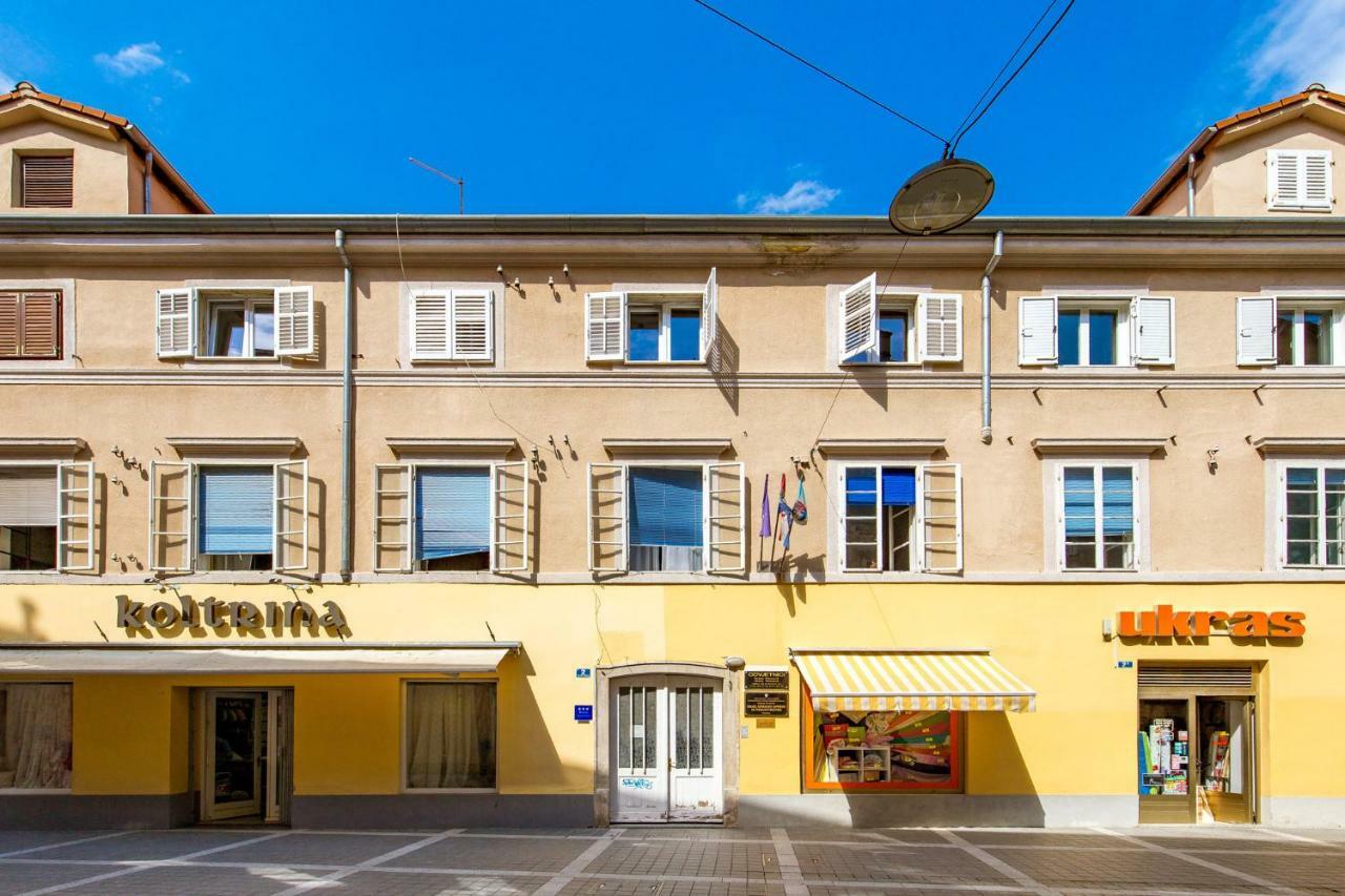 Apartment Mirrors Rijeka Exterior foto